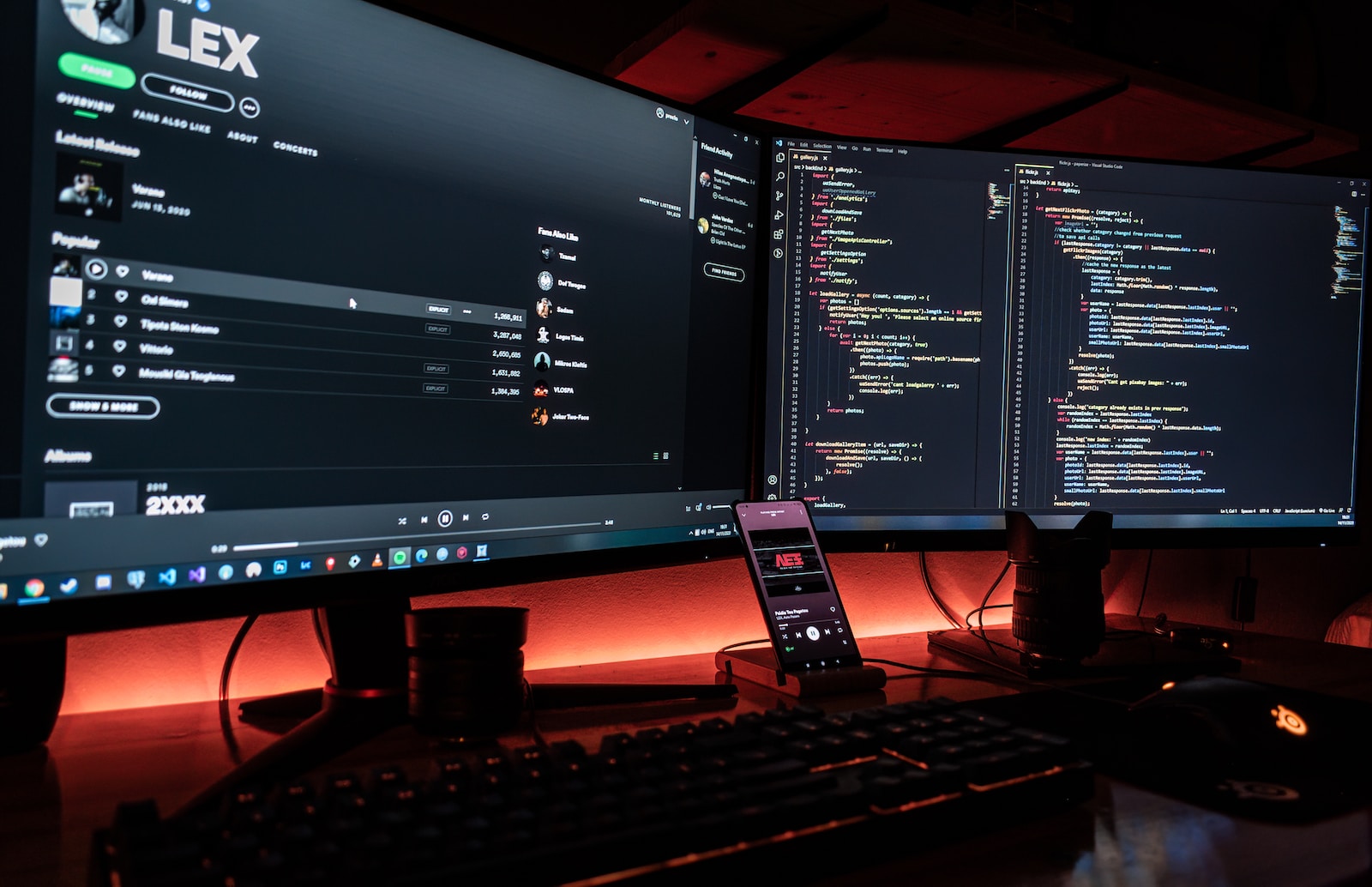black flat screen computer monitor